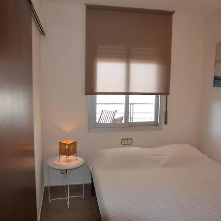 Con Terraza Y Piscina, Centro De - Es-323-47 *