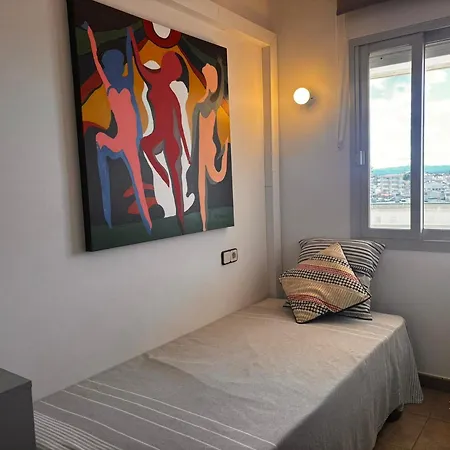 Con Terraza Y Piscina, Centro De - Es-323-47